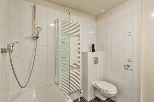 Photo - For sale: Tweede Keucheniusstraat 18-4, 1051 VR Amsterdam